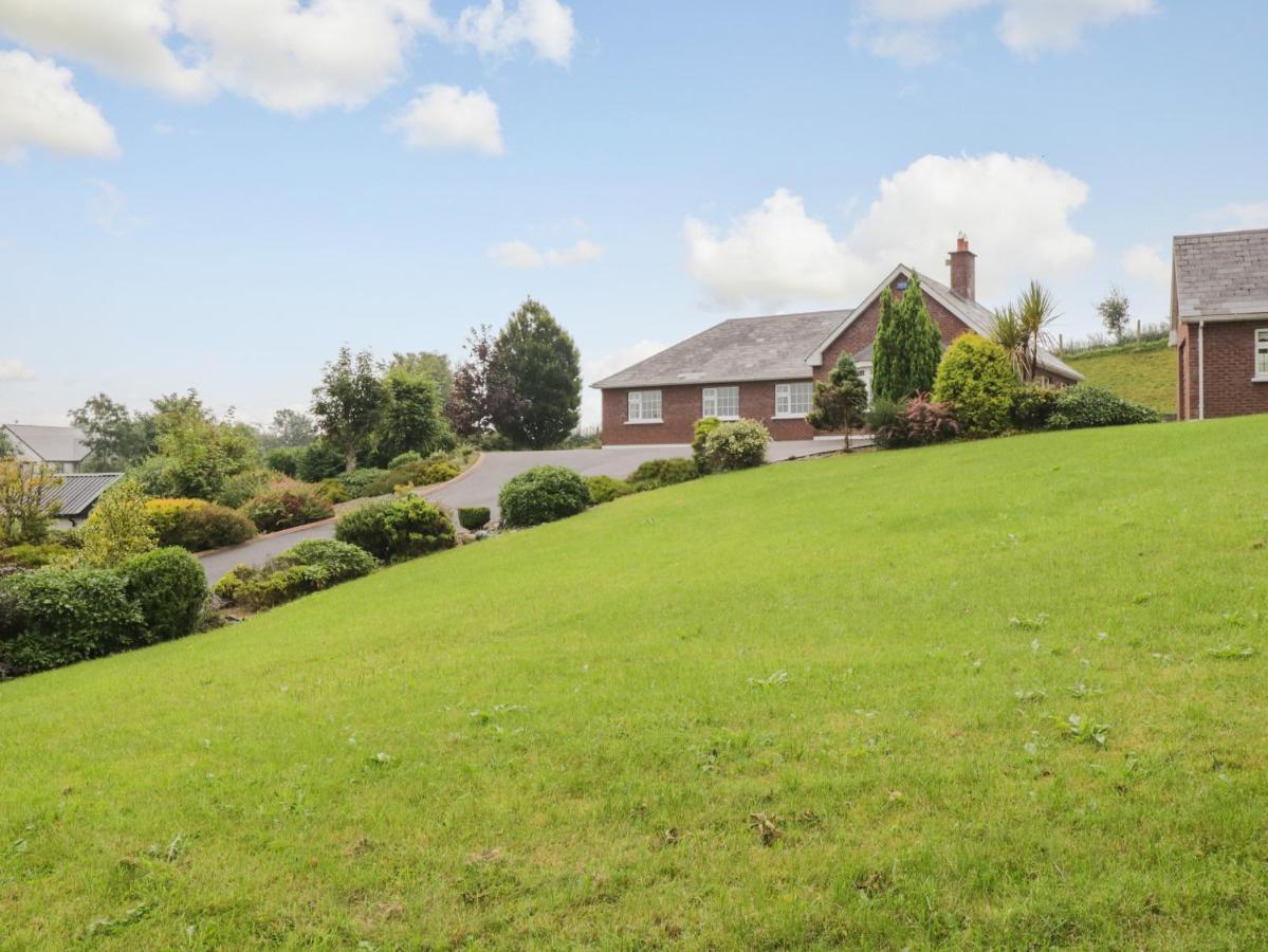 Clodagh'S Cottage Collooney Exterior photo